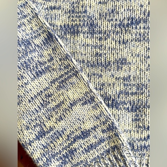 White + Warren Cashmere Wide Rib Trim Crewneck Charteruse blue NWT - Picture 6 of 7